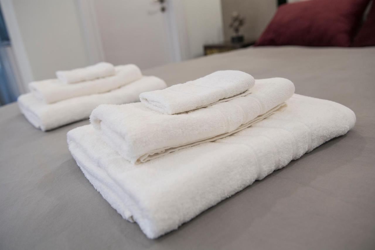 Skin Suites-Luxury Living Никозия Екстериор снимка